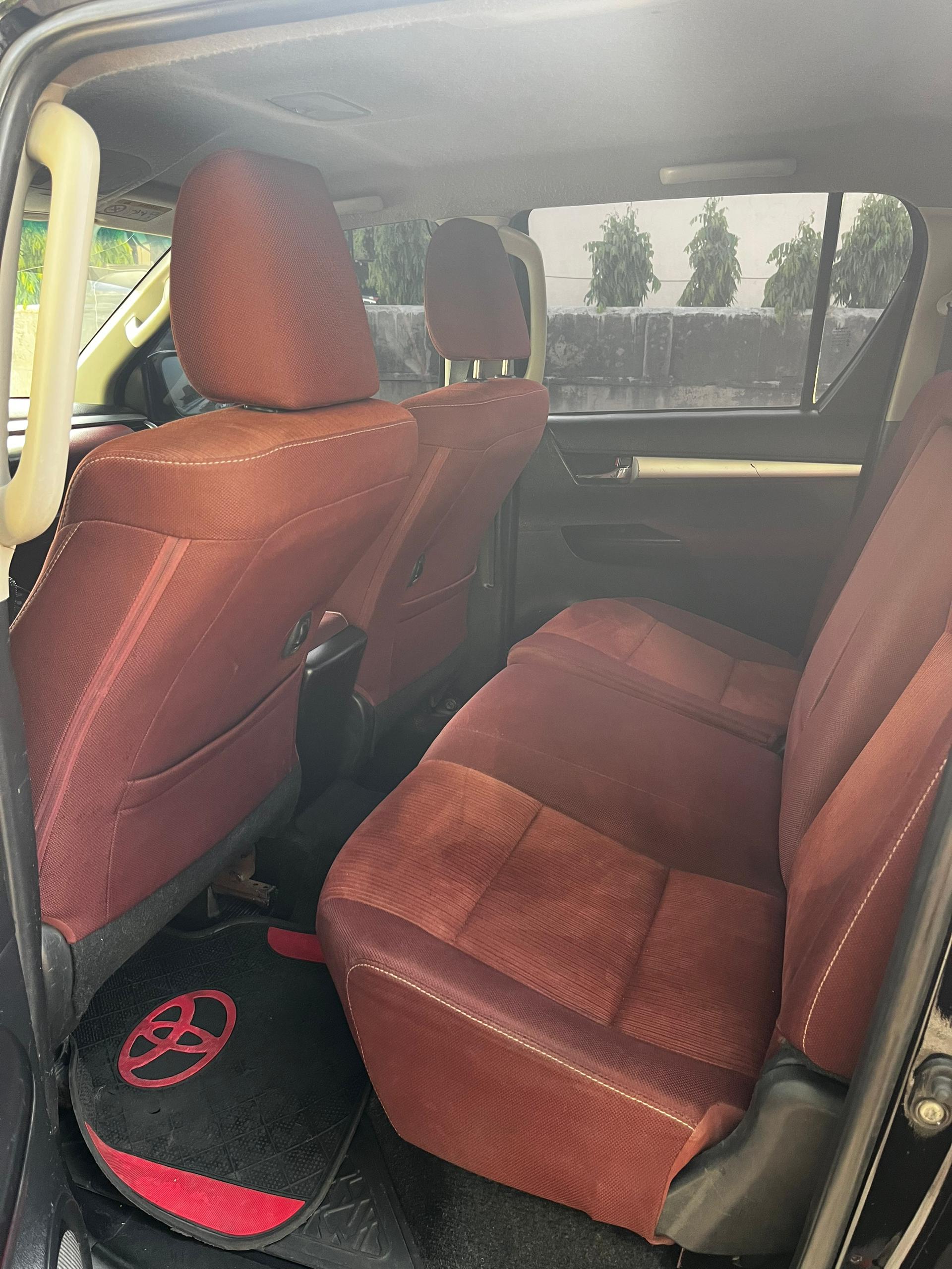 Executive vehicle interior